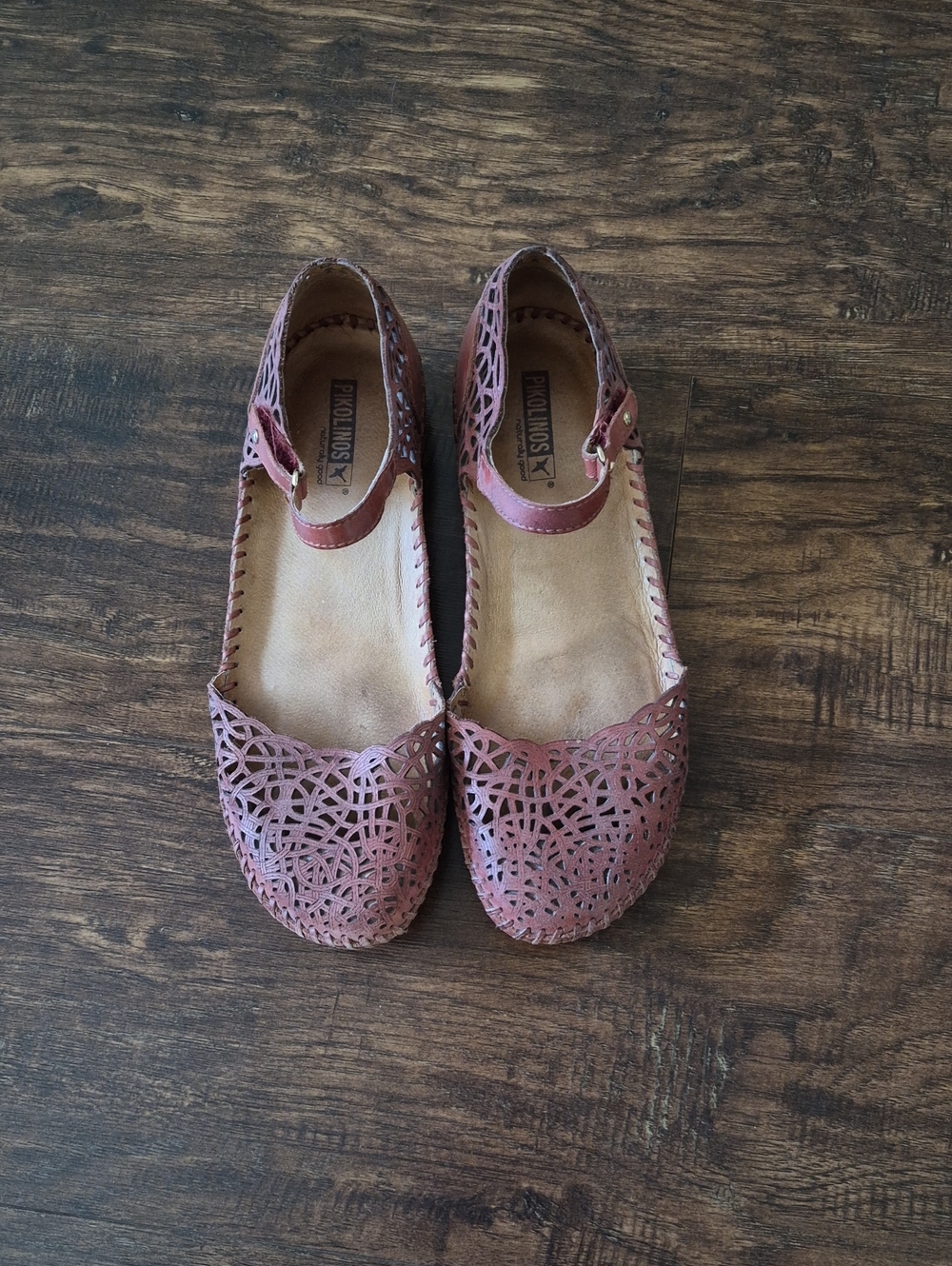 PIKOLINOS Women's Laser-Cut Mary Flats in Rose Size 40